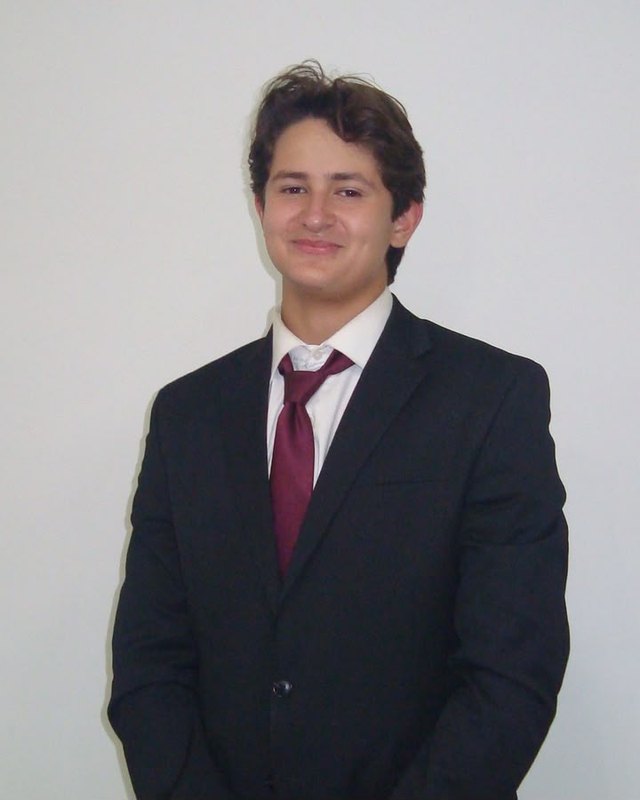 Ronaldo Gonzalez, Moderator
